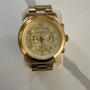 Michael Kors Runway Chrono Watch